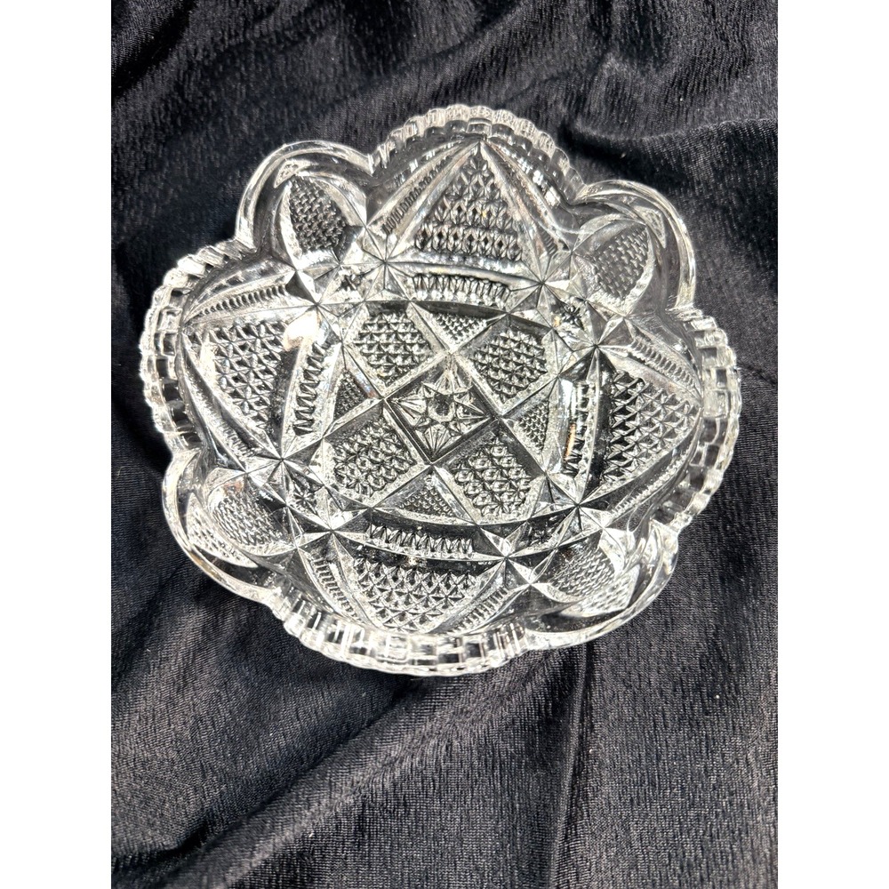 IMPERIAL GLASS NUCUT‎ SAWTOOTH PRESSED GLASS 5.25" x 1.5" (2664)